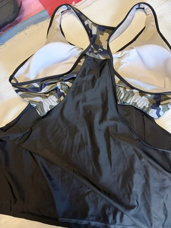 SHEIN Black Tankini Swim Top with Green Camo Panels - Picture 3 of 3